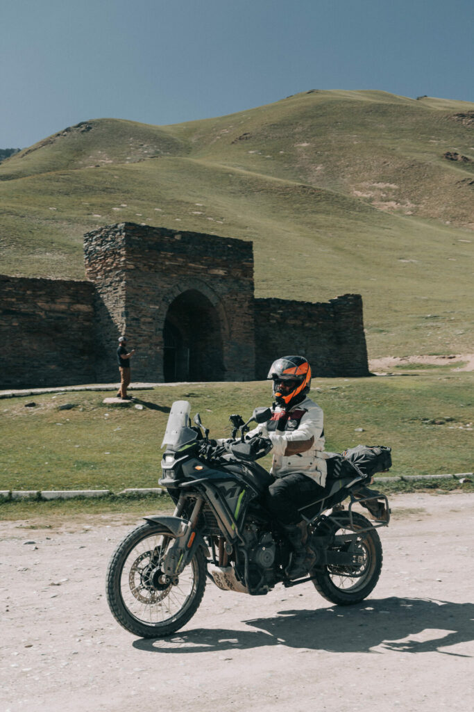 059a386211ridersjakebaggaley