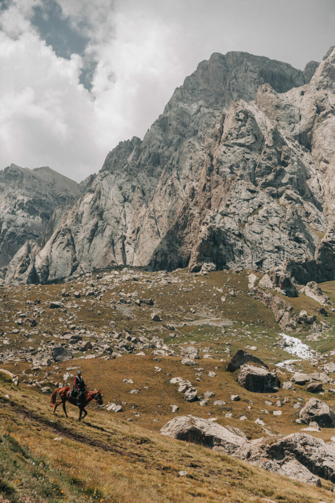 059a439311ridersjakebaggaley