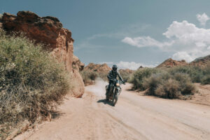 059a563311ridersjakebaggaley