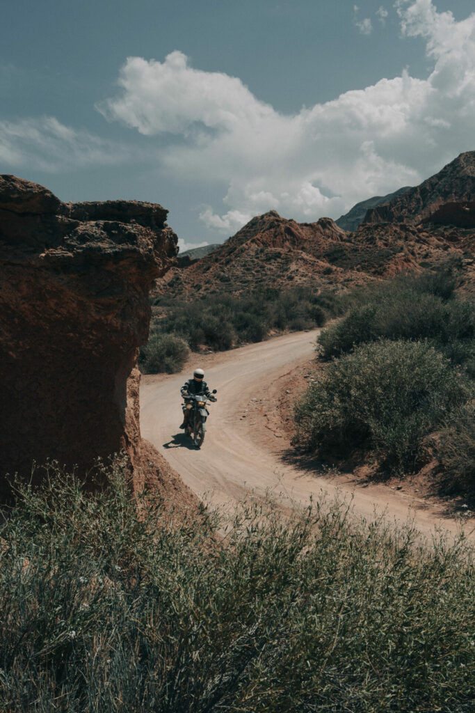 059a571611ridersjakebaggaley