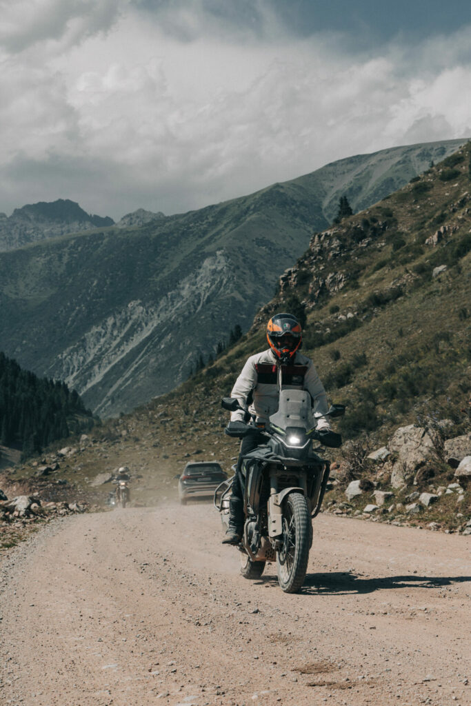 059a691811ridersjakebaggaley