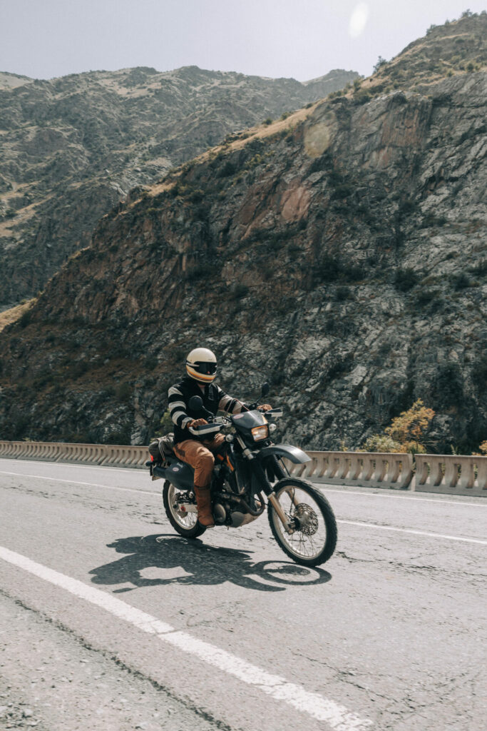 059a882611ridersjakebaggaley